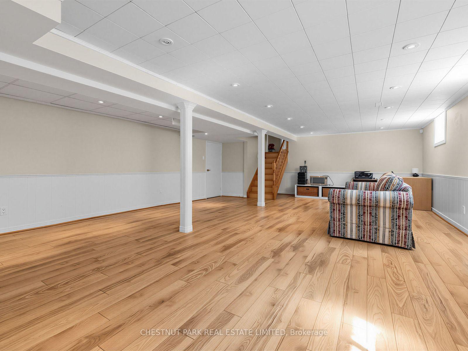 Photo 34 of 11 Doubletree Road, North York, Pleasant View — HOMEH