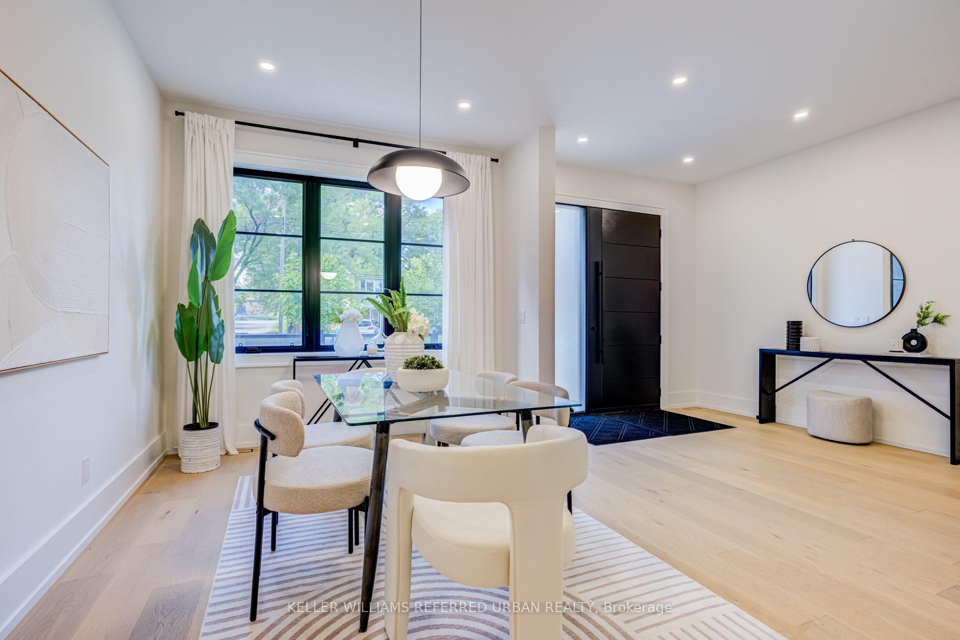 Photo 6 of 5 Bradbury Crescent, Etobicoke, Eringate-Centennial-West Deane — HOMEH