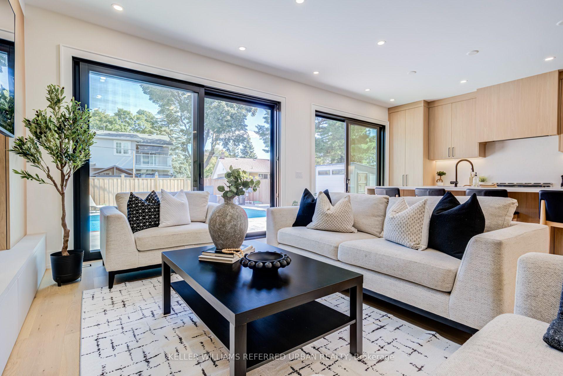 Photo 16 of 5 Bradbury Crescent, Etobicoke, Eringate-Centennial-West Deane — HOMEH