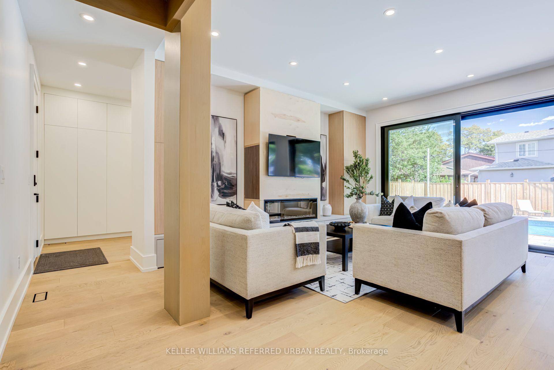 Photo 17 of 5 Bradbury Crescent, Etobicoke, Eringate-Centennial-West Deane — HOMEH