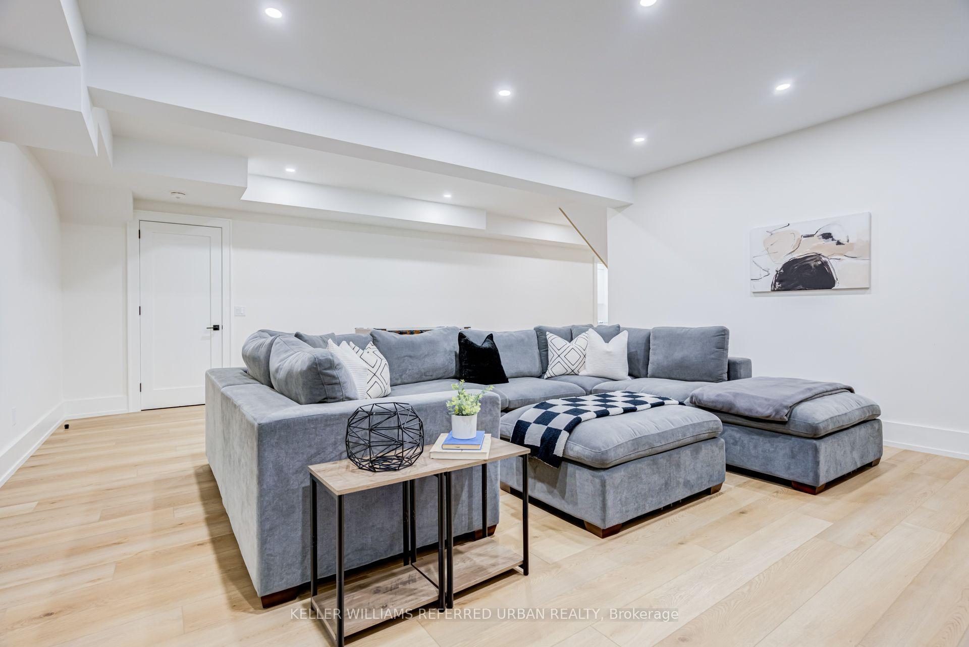 Photo 39 of 5 Bradbury Crescent, Etobicoke, Eringate-Centennial-West Deane — HOMEH