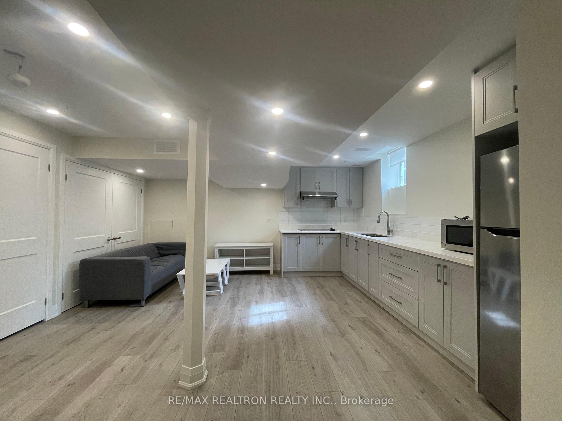 Photo 4 of Unit Lower level, 25 Bitola Drive, Markham, Greensborough — HOMEH