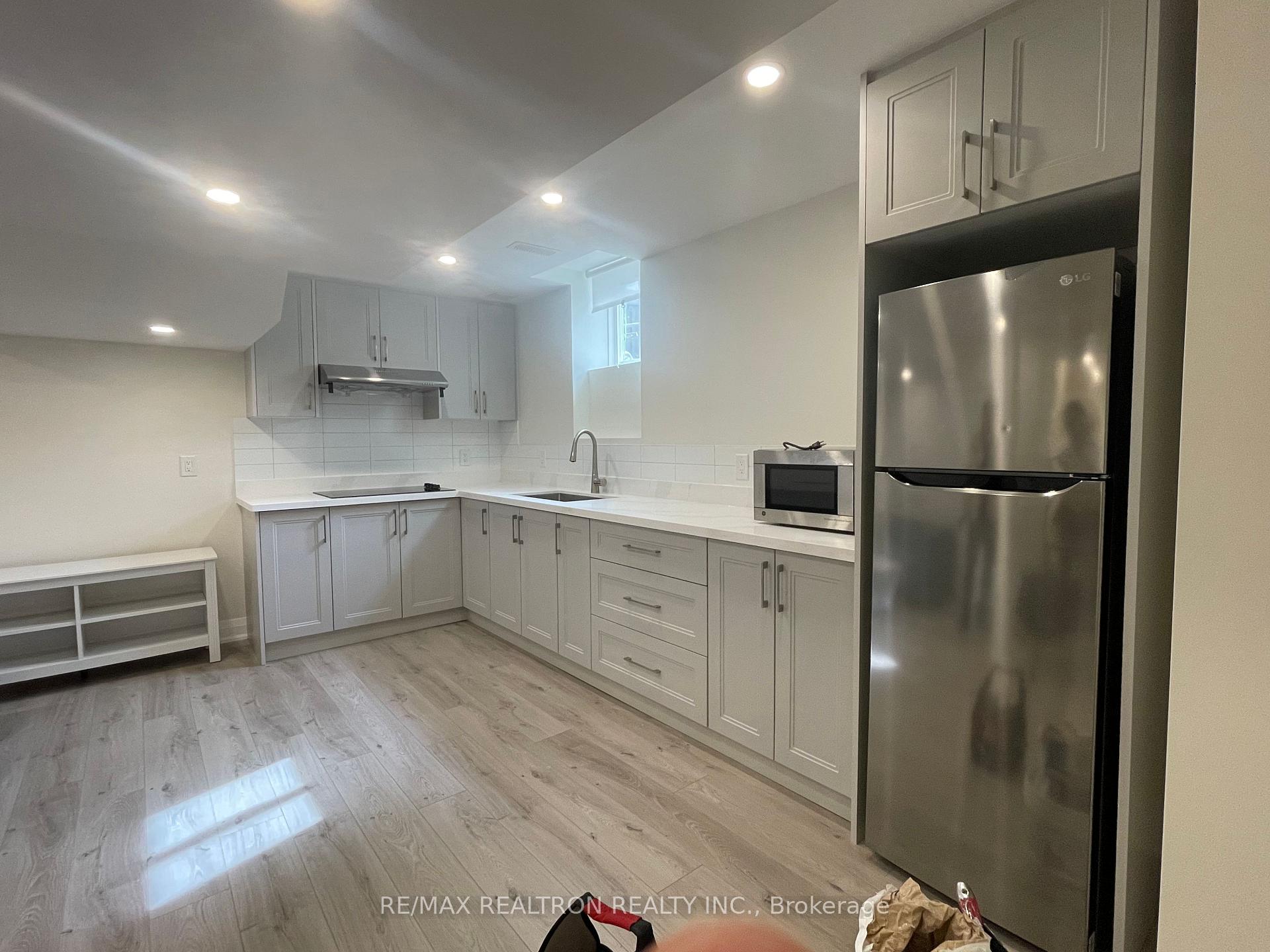 Photo 6 of Unit Lower level, 25 Bitola Drive, Markham, Greensborough — HOMEH