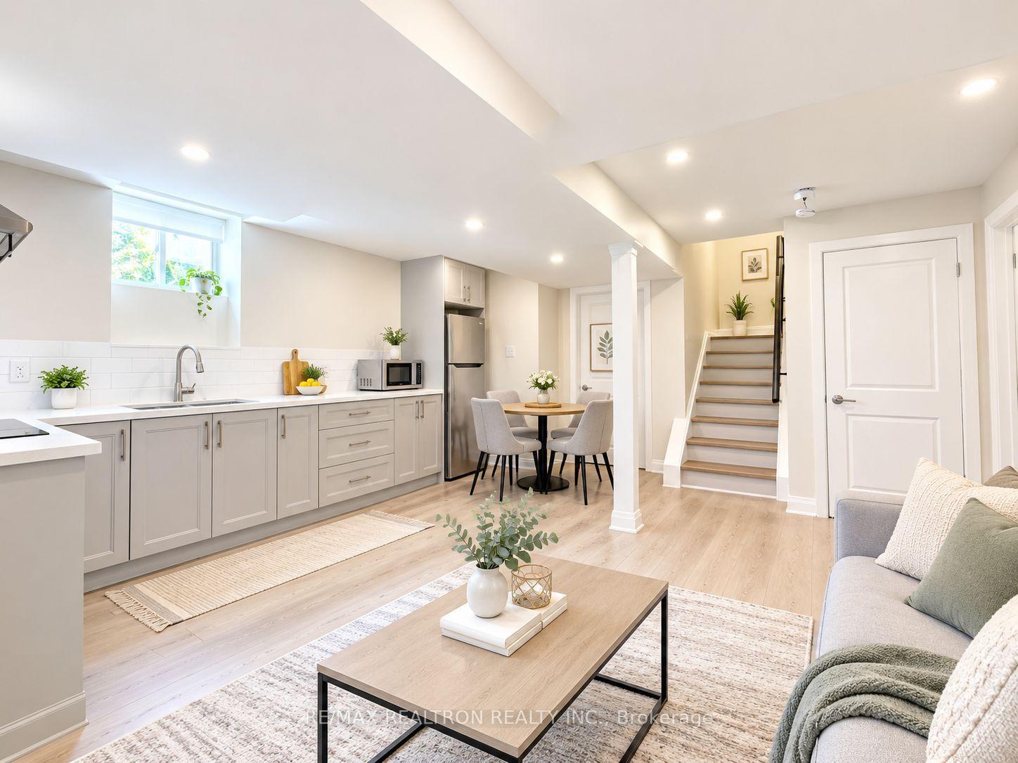 Photo 5 of Unit Lower level, 25 Bitola Drive, Markham, Greensborough — HOMEH
