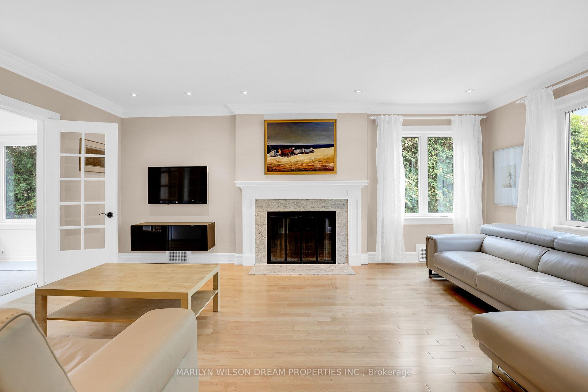 Photo 10 of 388 Mariposa Avenue, Ottawa, Rockcliffe — HOMEH