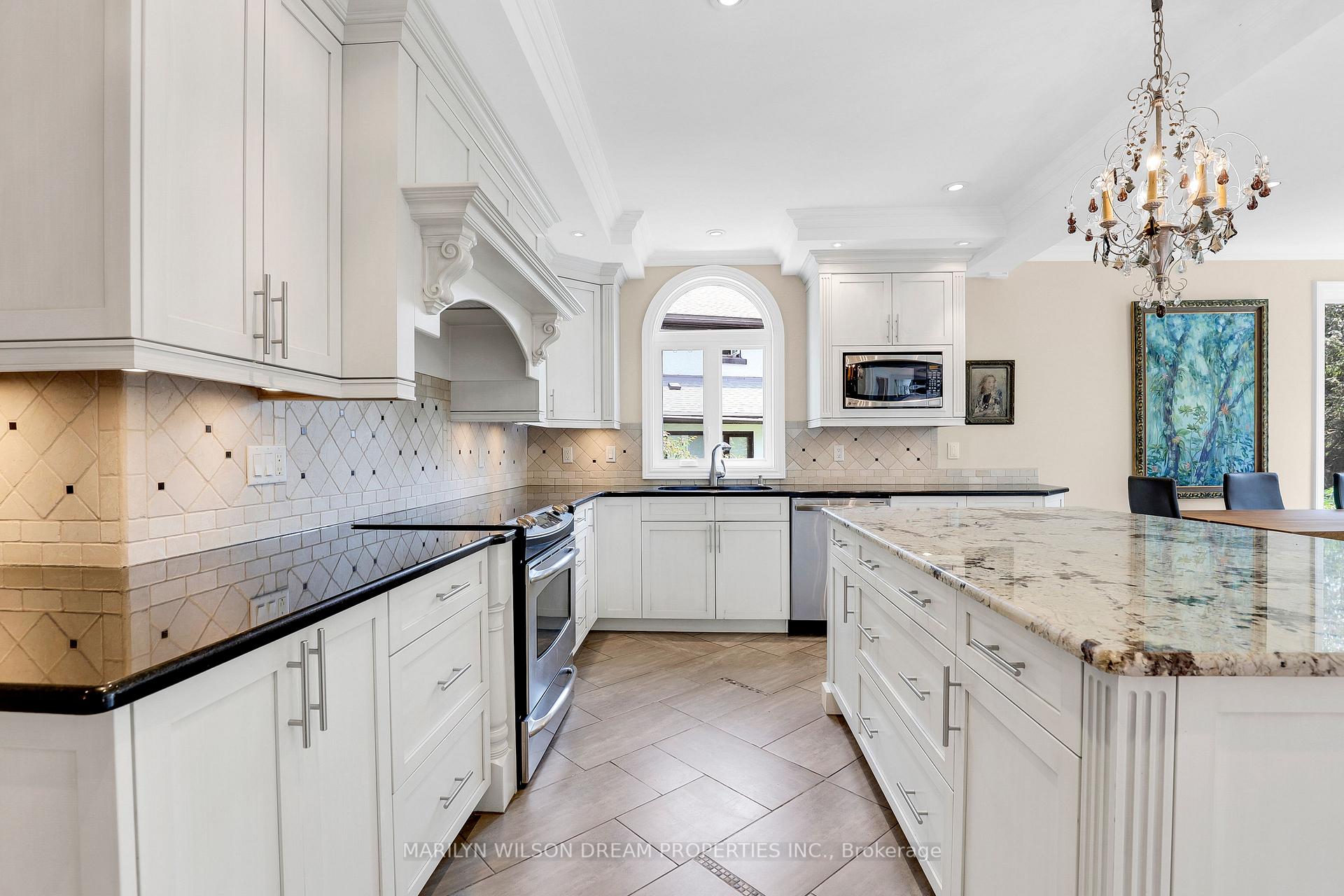 Photo 16 of 388 Mariposa Avenue, Ottawa, Rockcliffe — HOMEH