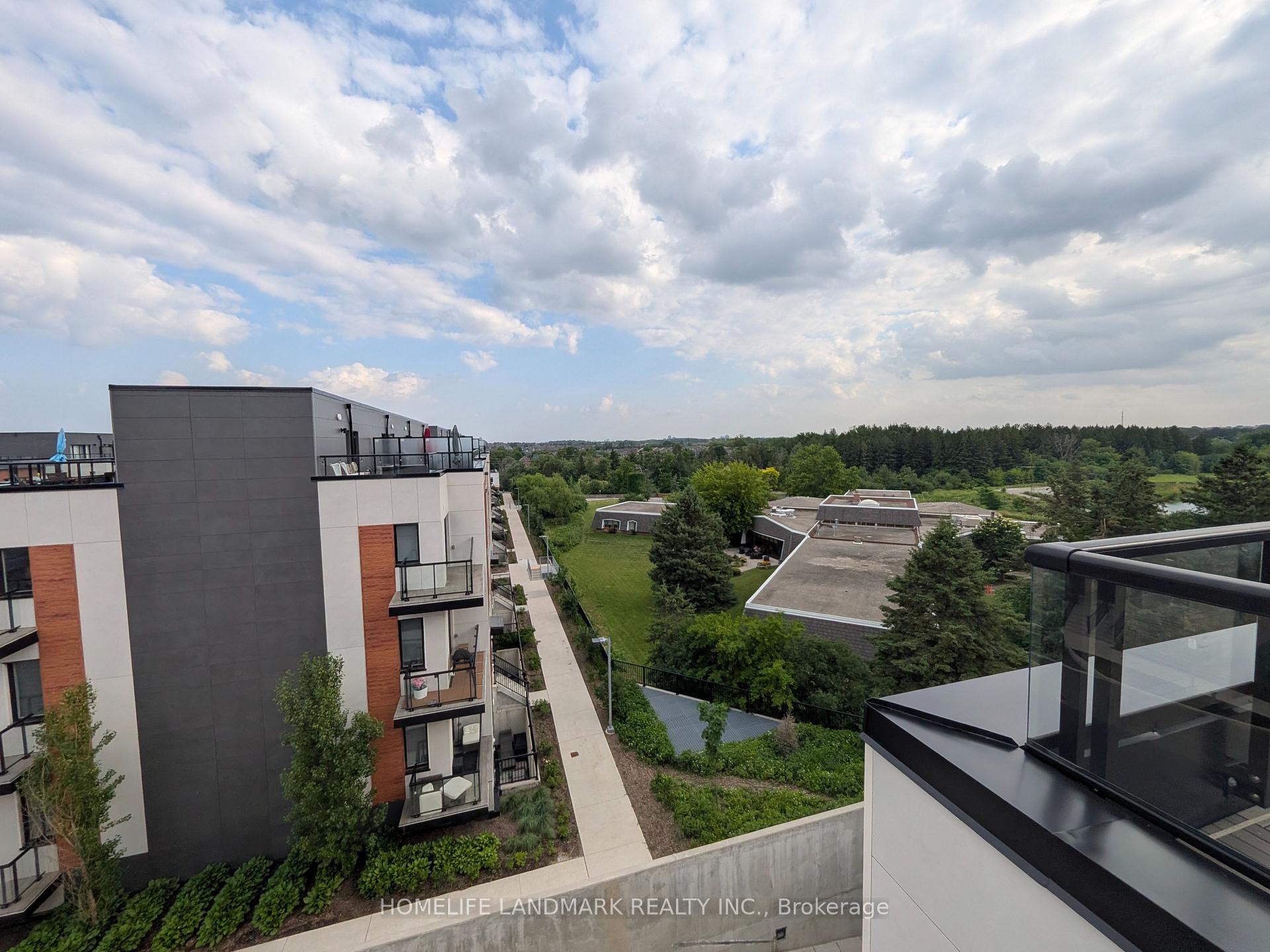 Photo 20 of Unit 1418, 15 David Eyer Road, Richmond Hill, Rural Richmond Hill — HOMEH