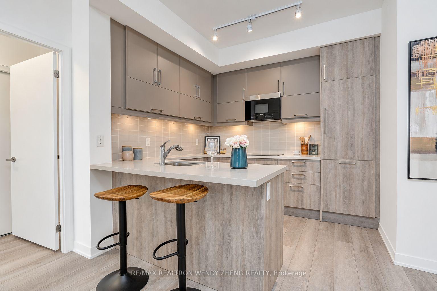 Photo 13 of Unit C503, 38 Simcoe Promenade N, Markham, Unionville — HOMEH