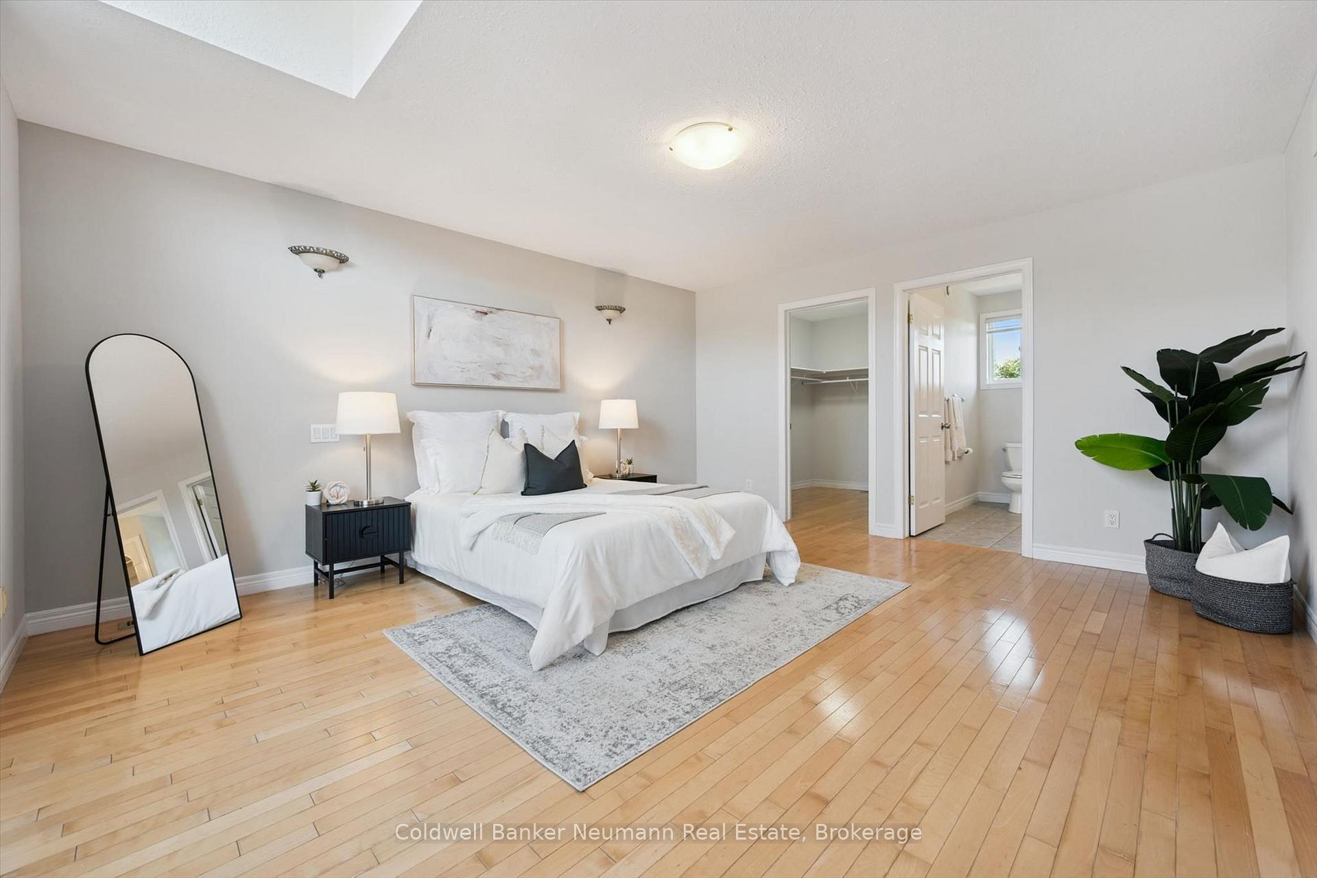 Photo 20 of 235 Deerpath Drive, Guelph, Willow West/Sugarbush/West Acres — HOMEH