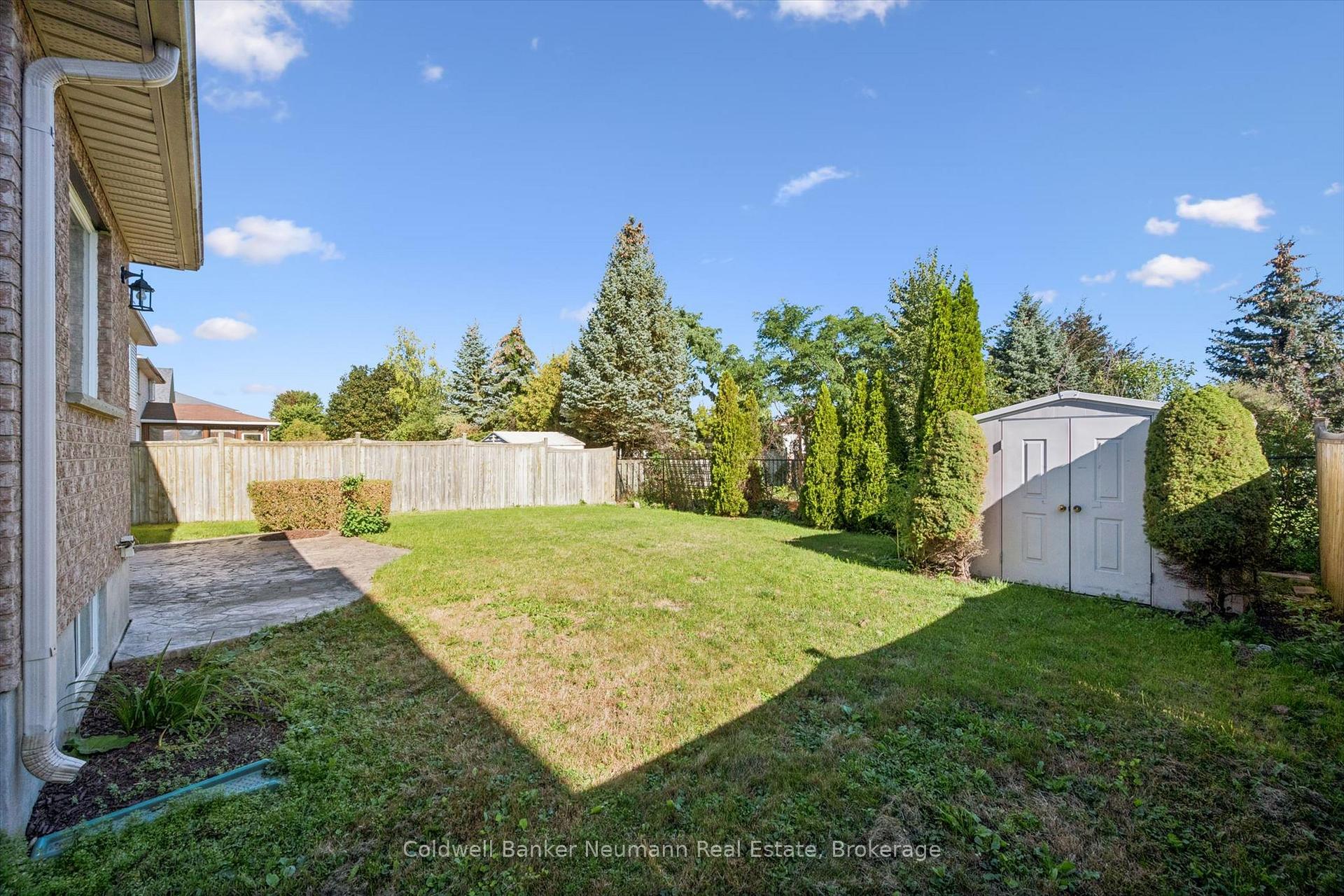 Photo 47 of 235 Deerpath Drive, Guelph, Willow West/Sugarbush/West Acres — HOMEH