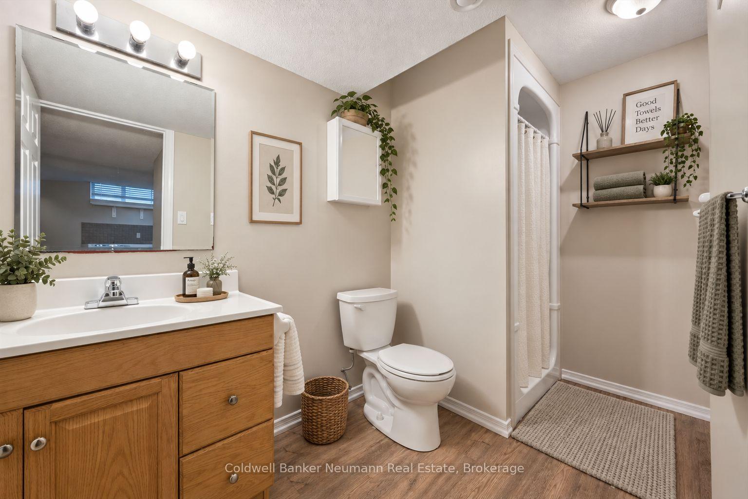Photo 26 of 235 Deerpath Drive, Guelph, Willow West/Sugarbush/West Acres — HOMEH