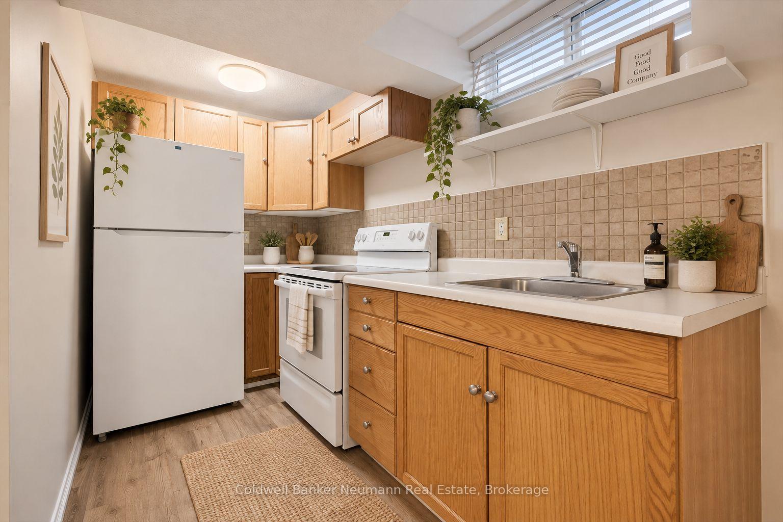 Photo 28 of 235 Deerpath Drive, Guelph, Willow West/Sugarbush/West Acres — HOMEH