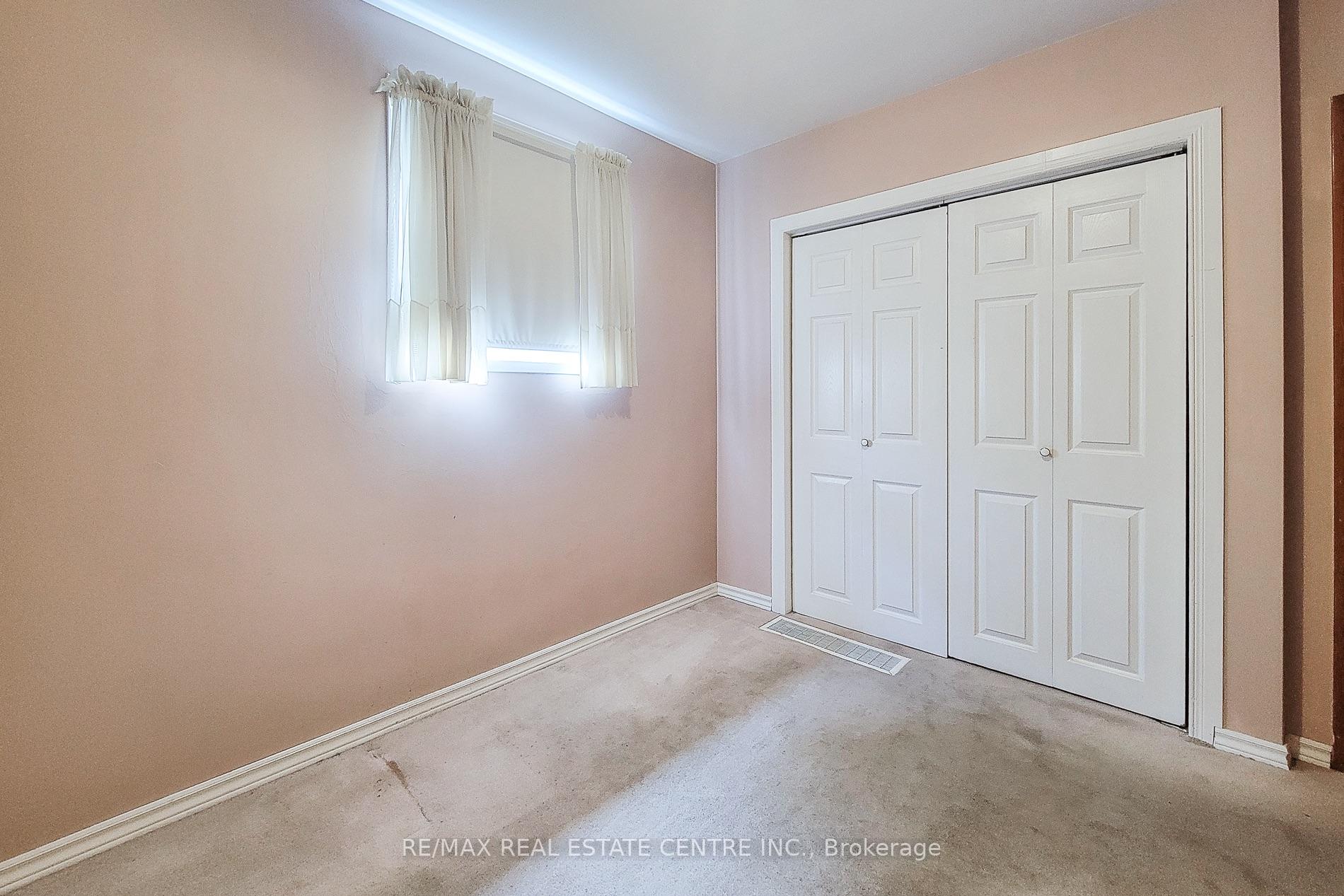 Photo 22 of 137 East 16th Street, Hamilton, Inch Park — HOMEH
