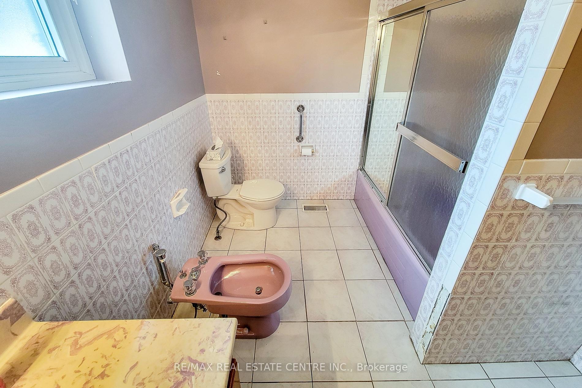 Photo 25 of 137 East 16th Street, Hamilton, Inch Park — HOMEH