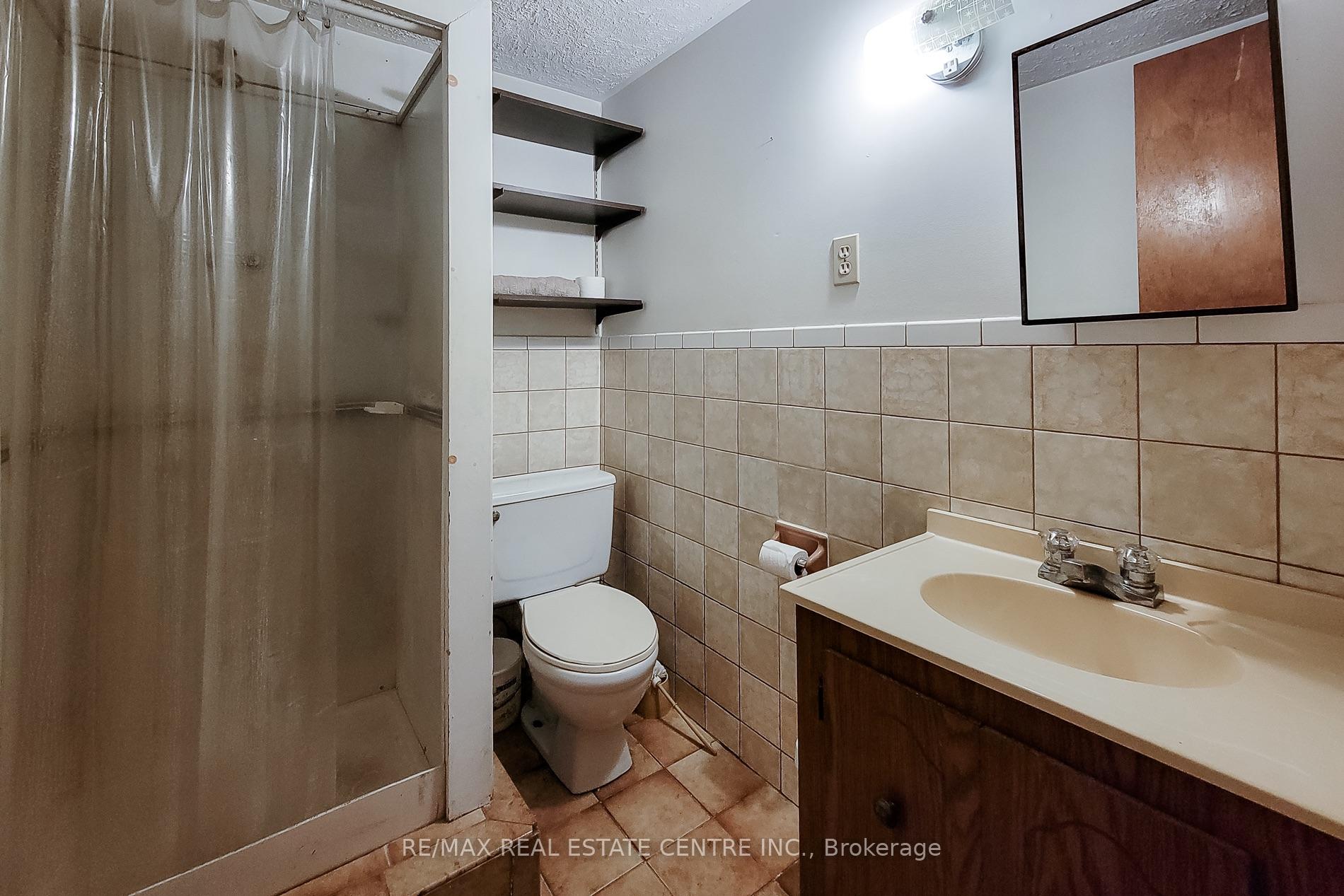 Photo 36 of 137 East 16th Street, Hamilton, Inch Park — HOMEH