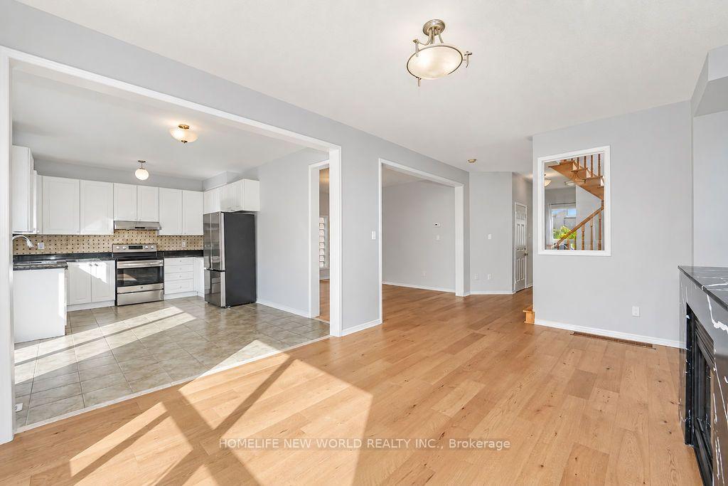 Photo 8 of 59 Wheelwright Drive, Richmond Hill, Oak Ridges Lake Wilcox — HOMEH