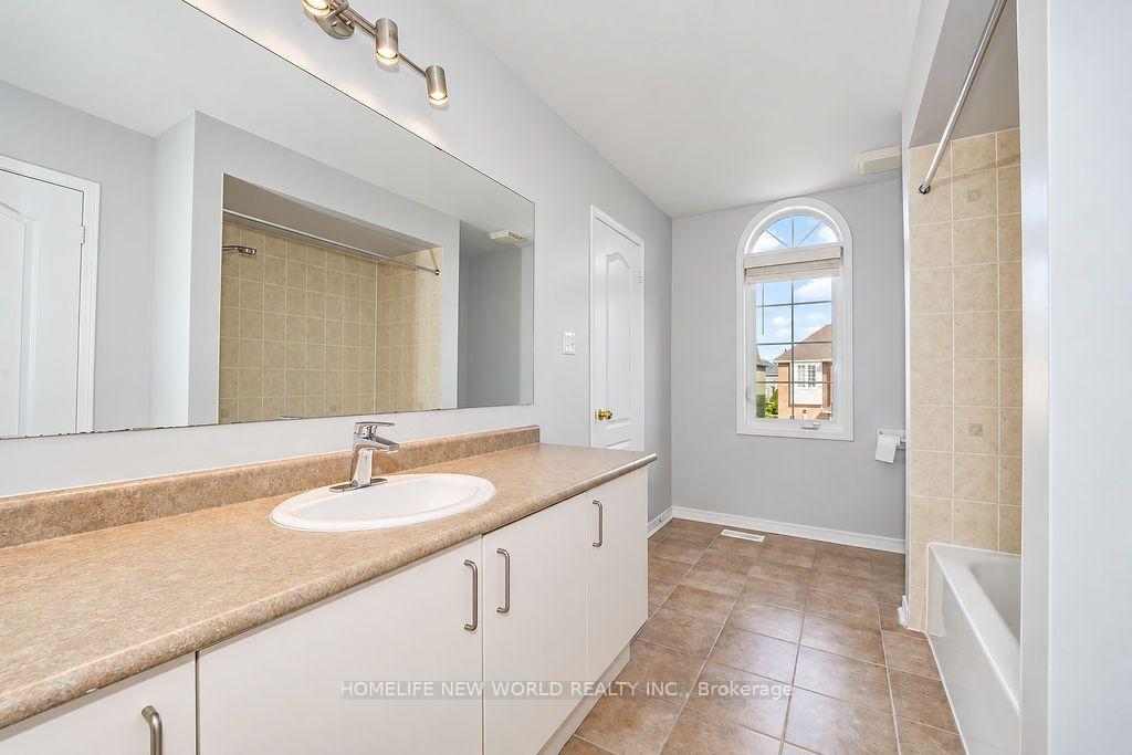 Photo 30 of 59 Wheelwright Drive, Richmond Hill, Oak Ridges Lake Wilcox — HOMEH