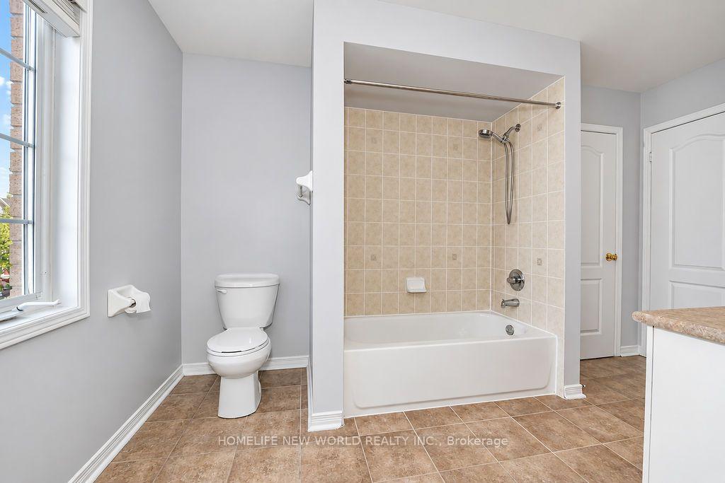 Photo 31 of 59 Wheelwright Drive, Richmond Hill, Oak Ridges Lake Wilcox — HOMEH