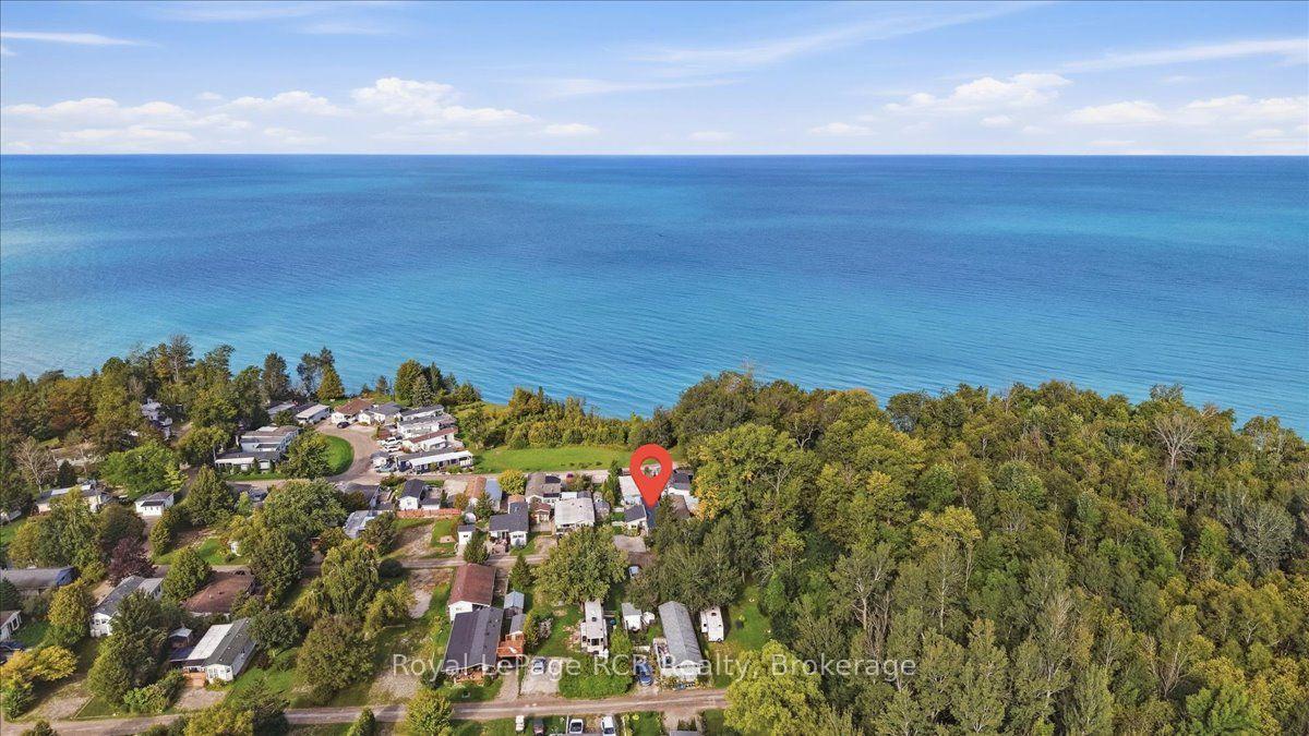Photo 30 of Unit 28 - Cedar St, 79681 Bluewater Highway, Central Huron, Goderich — HOMEH