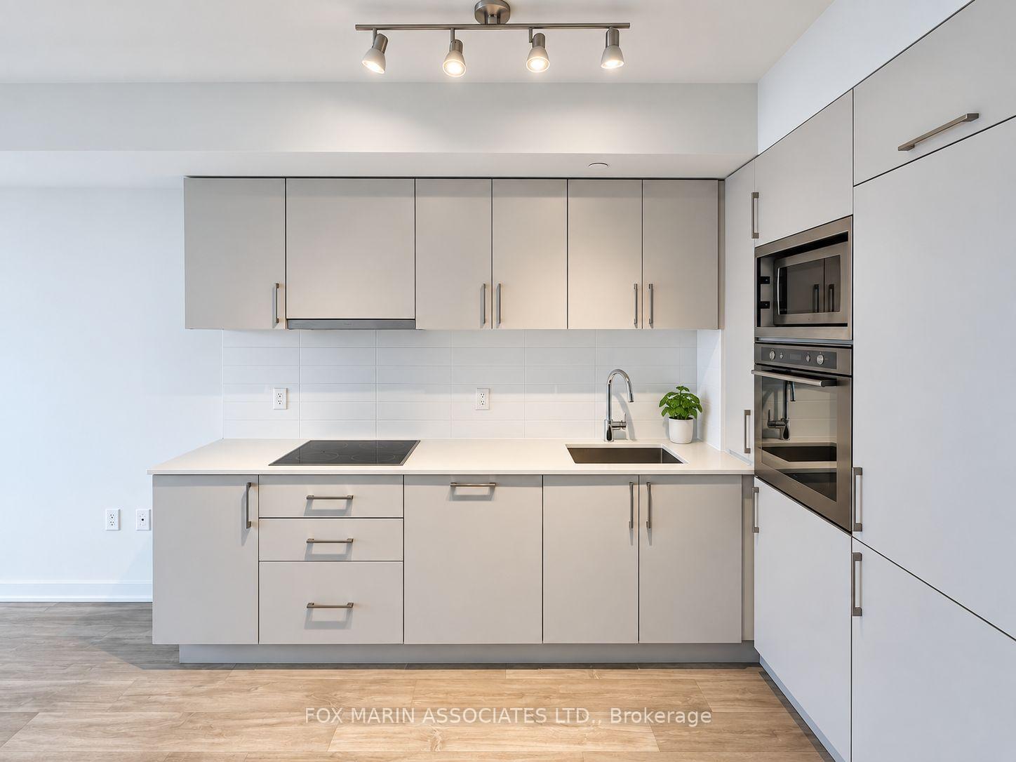 Photo 5 of Unit 1108W, 27 Bathurst Street, Toronto, Waterfront Communities — HOMEH