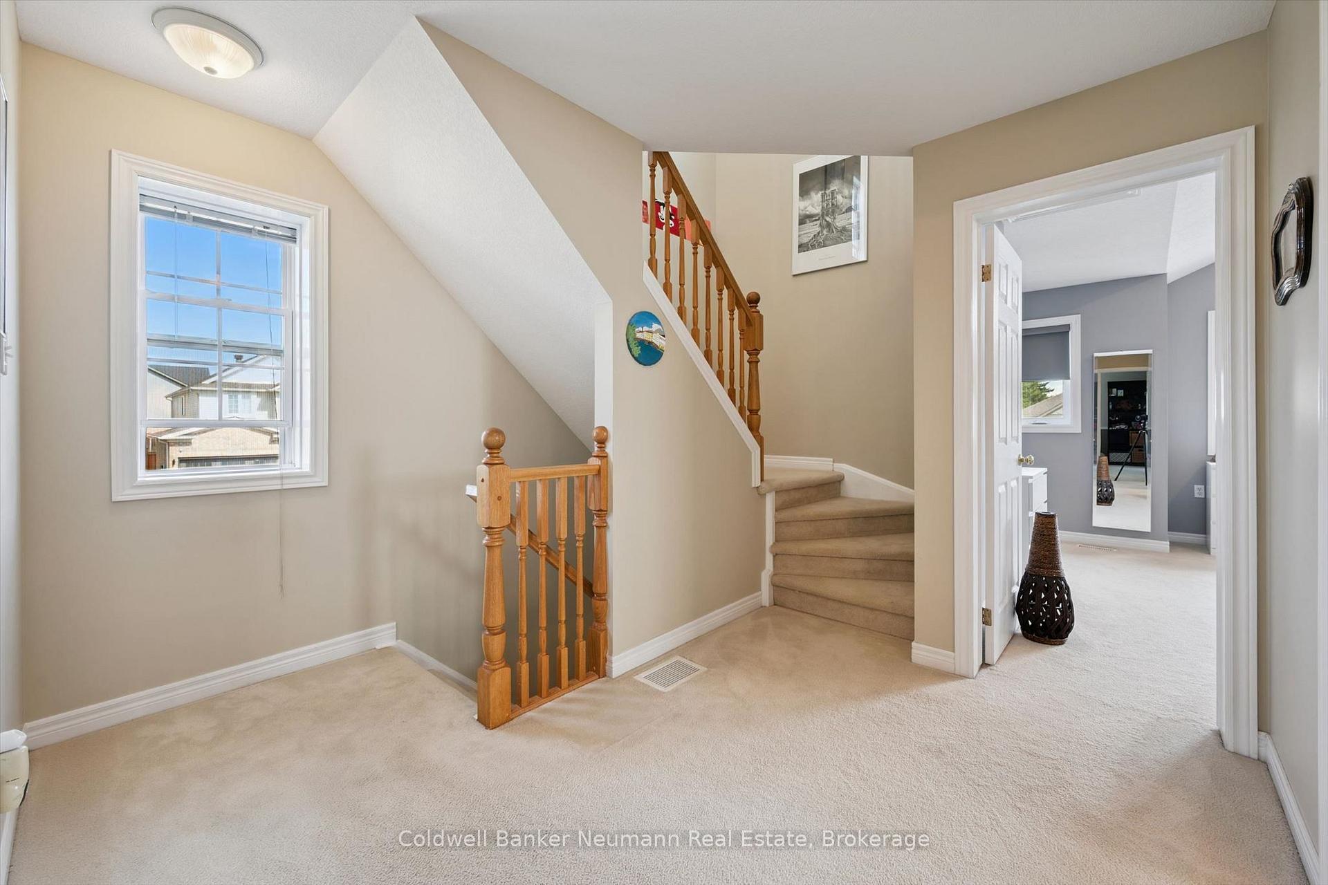 Photo 8 of 14 Wilton Road, Guelph, Victoria North — HOMEH