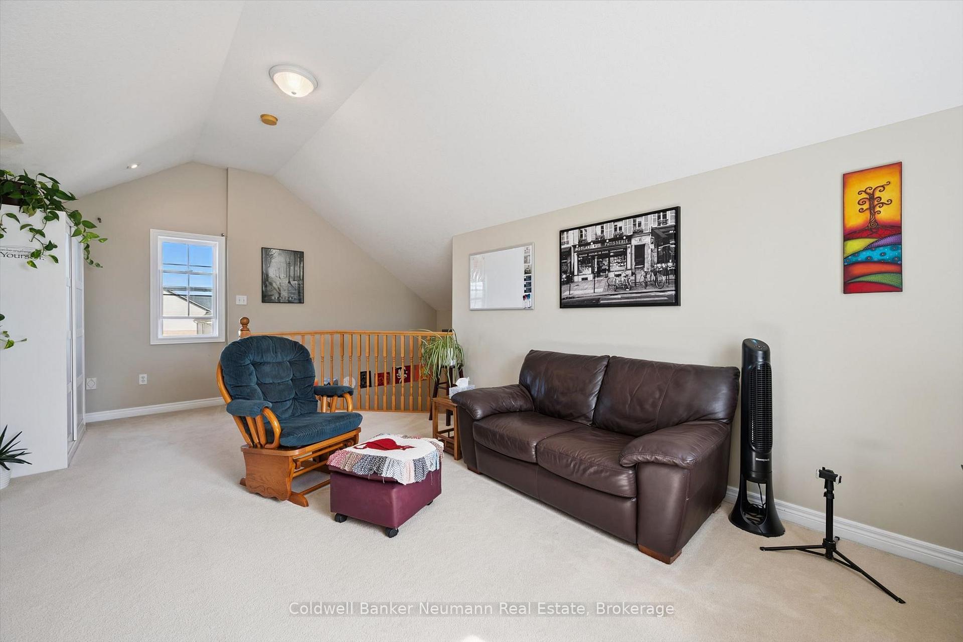 Photo 37 of 14 Wilton Road, Guelph, Victoria North — HOMEH