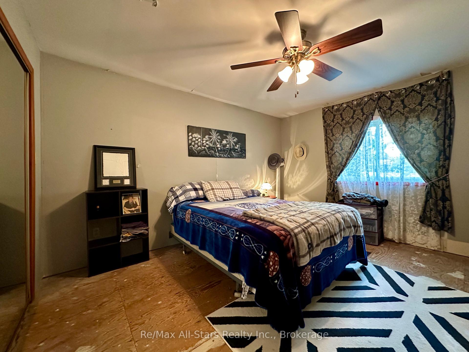 Photo 5 of 16 Peninsula Court, Trent Lakes — HOMEH