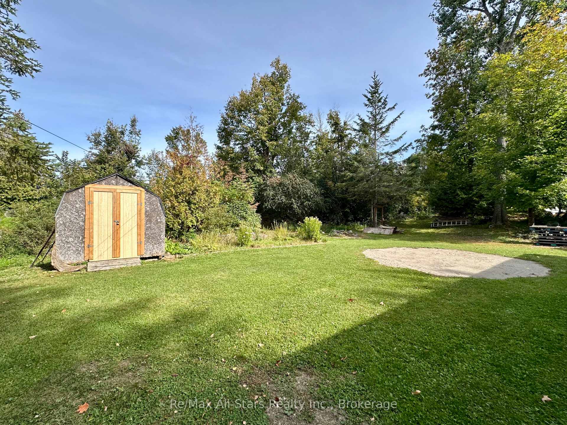 Photo 16 of 16 Peninsula Court, Trent Lakes — HOMEH