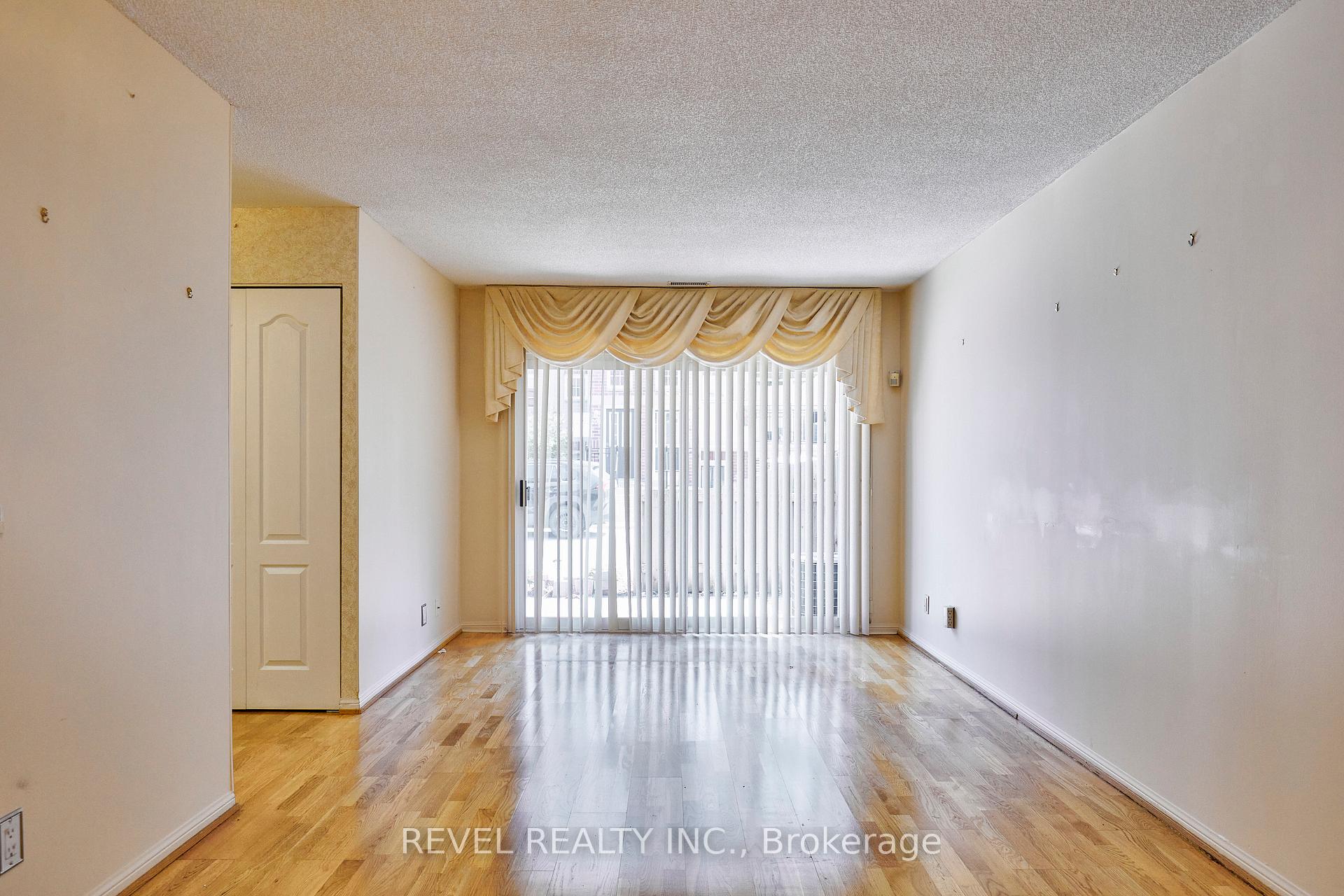 Photo 9 of Unit 411, 1400 The Esplanade N, Pickering, Town Centre — HOMEH