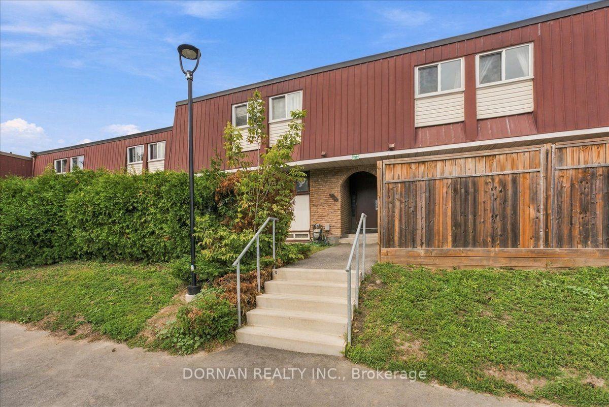 Photo of Unit 39, 1333 Mary Street N