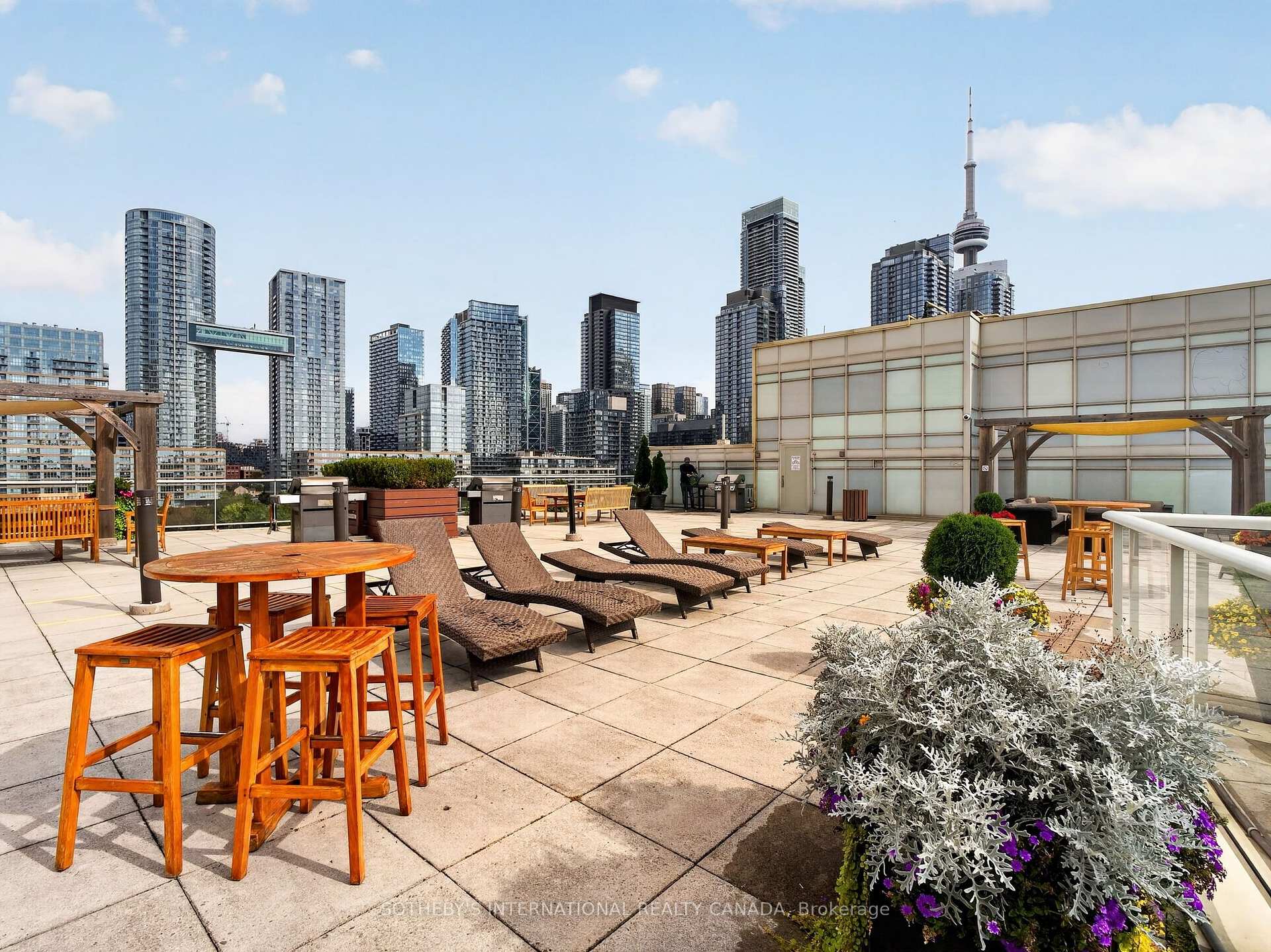 Photo 40 of Unit 906, 550 Queens Quay W, Toronto, Waterfront Communities — HOMEH