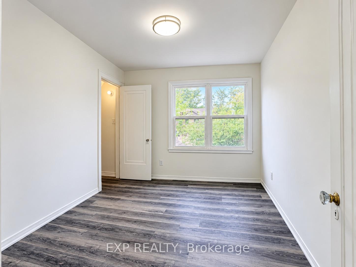 Photo 21 of 4883 Simcoe Street, Niagara Falls, Cherrywood — HOMEH