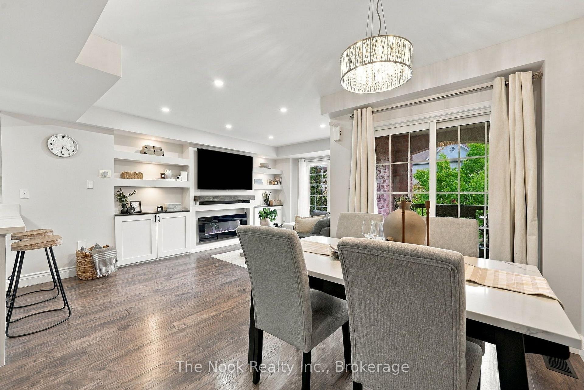 Photo 13 of 20 Pendrill Way, Ajax, Central East — HOMEH