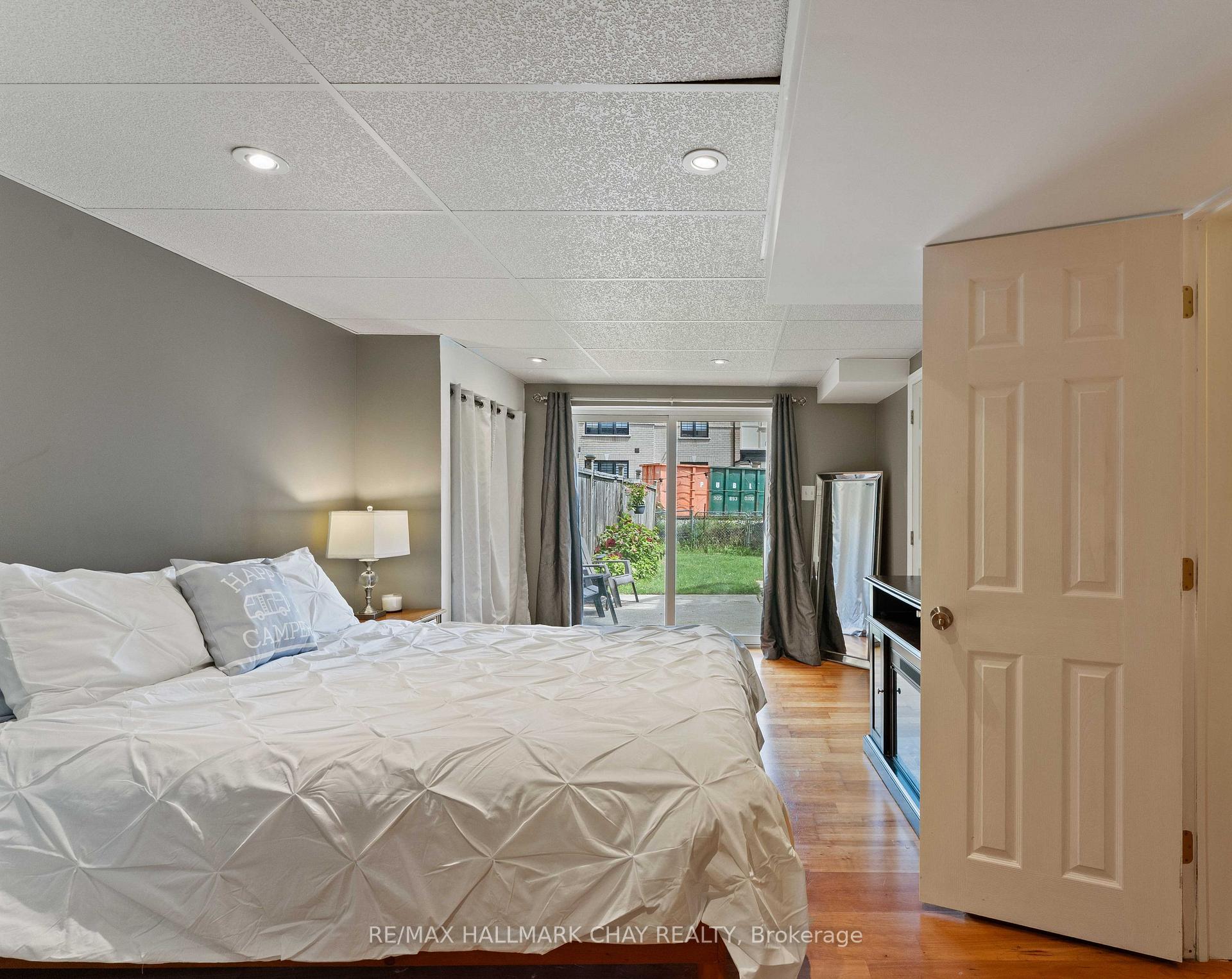 Photo 19 of 2035 Swan Street, Innisfil, Alcona — HOMEH