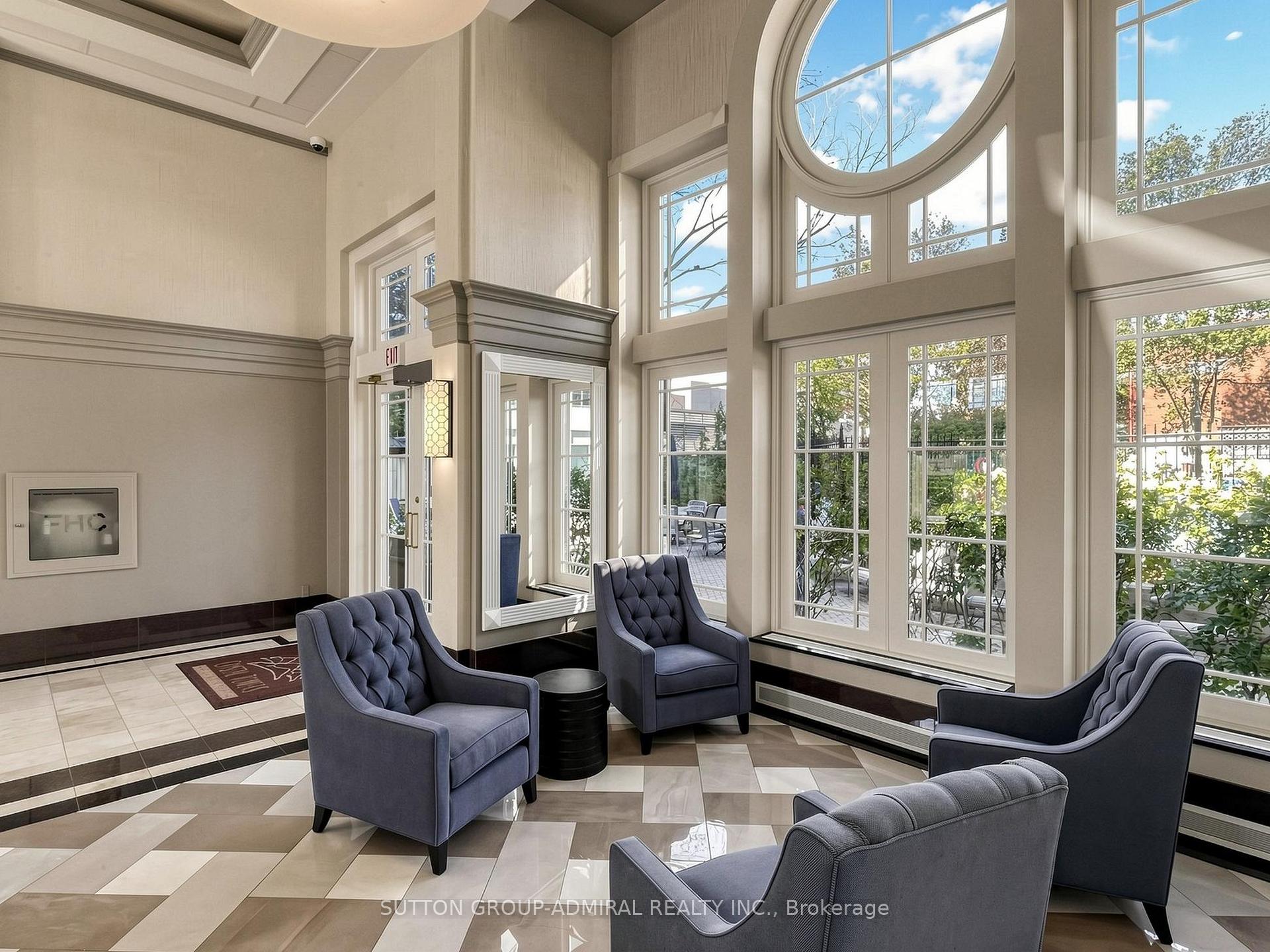 Photo 5 of Unit 1004, 2 Covington Road, Toronto, Englemount-Lawrence — HOMEH