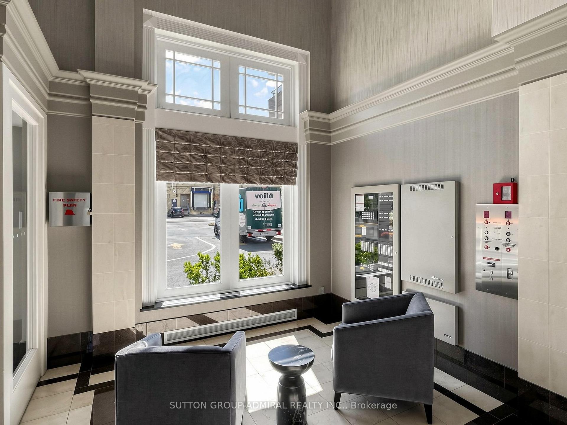 Photo 9 of Unit 1004, 2 Covington Road, Toronto, Englemount-Lawrence — HOMEH