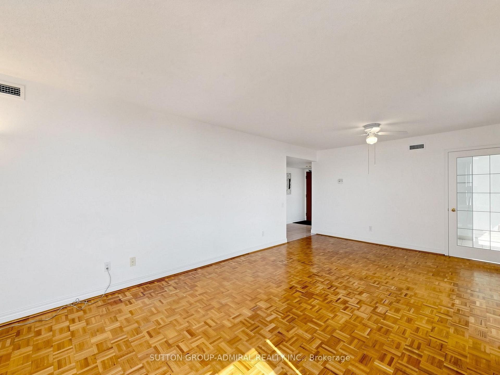 Photo 12 of Unit 1004, 2 Covington Road, Toronto, Englemount-Lawrence — HOMEH