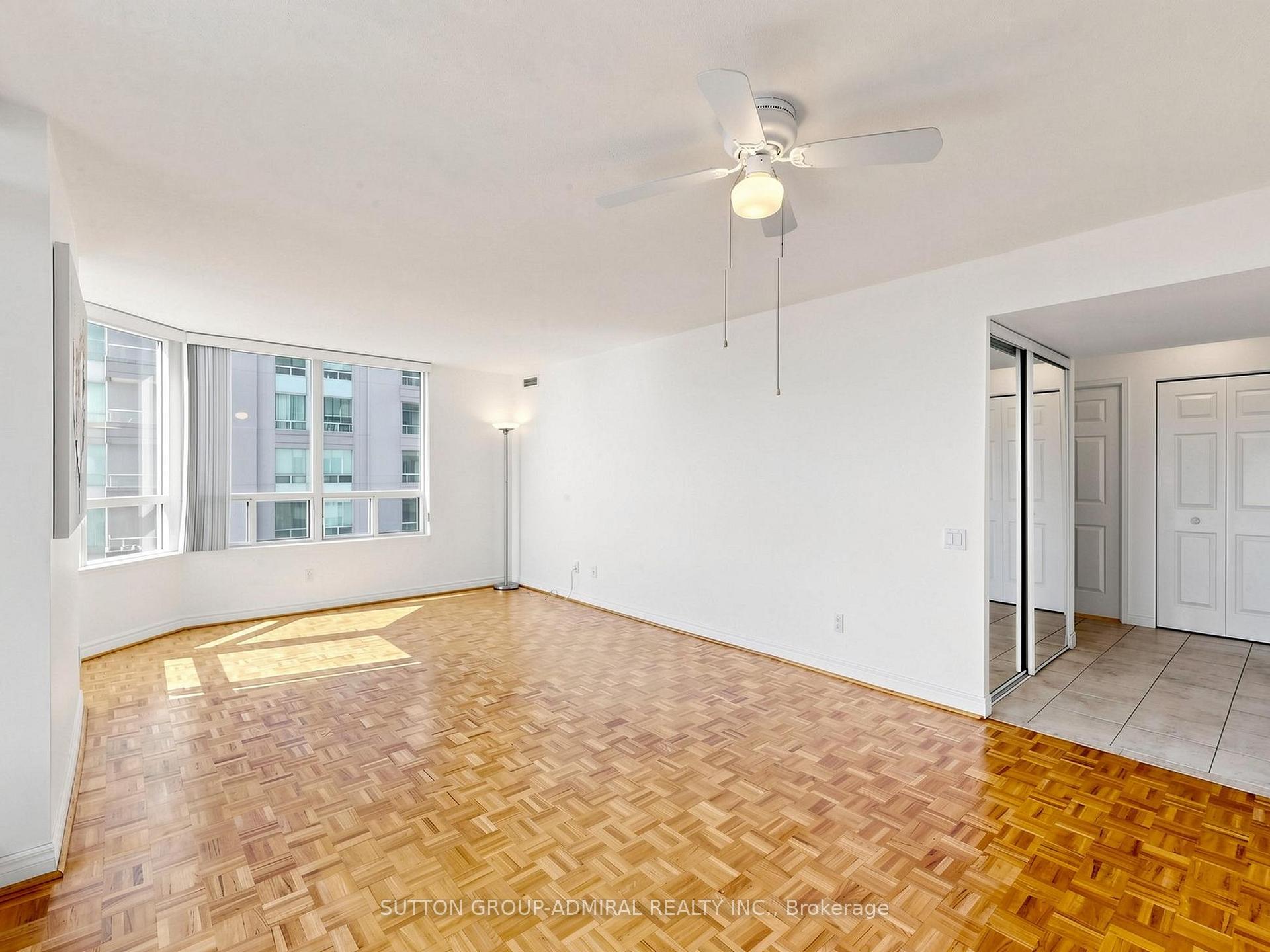 Photo 13 of Unit 1004, 2 Covington Road, Toronto, Englemount-Lawrence — HOMEH