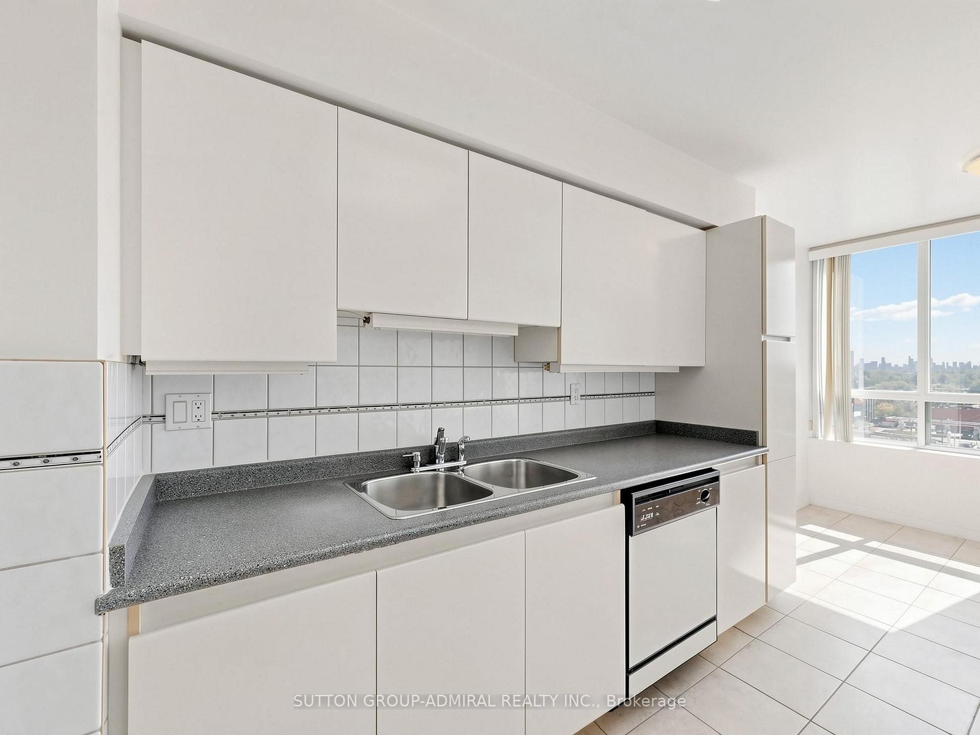 Photo 27 of Unit 1004, 2 Covington Road, Toronto, Englemount-Lawrence — HOMEH