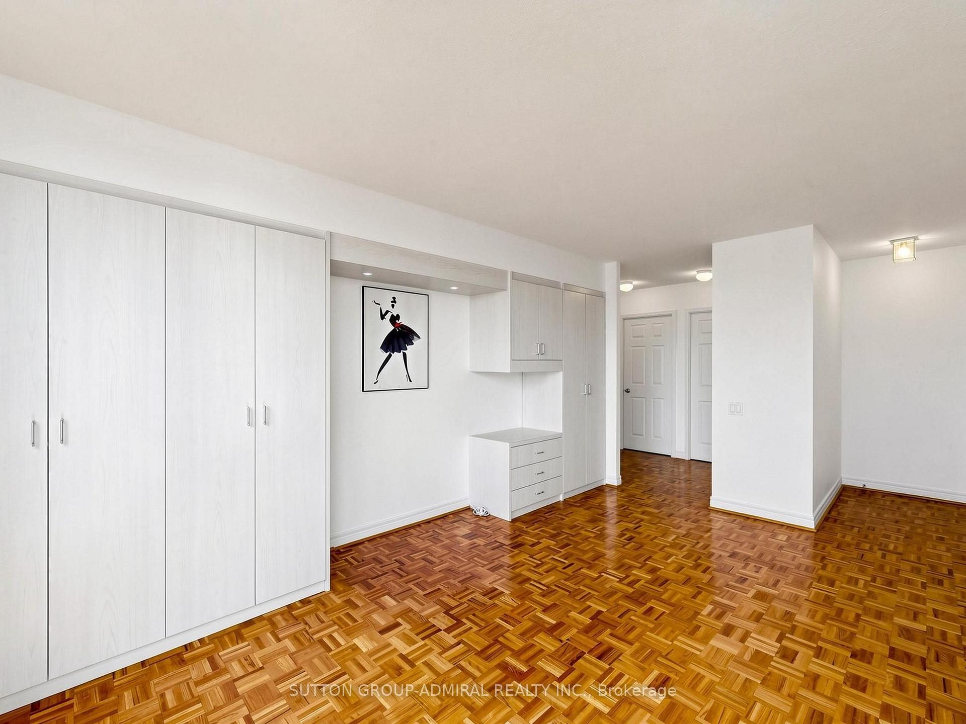 Photo 38 of Unit 1004, 2 Covington Road, Toronto, Englemount-Lawrence — HOMEH