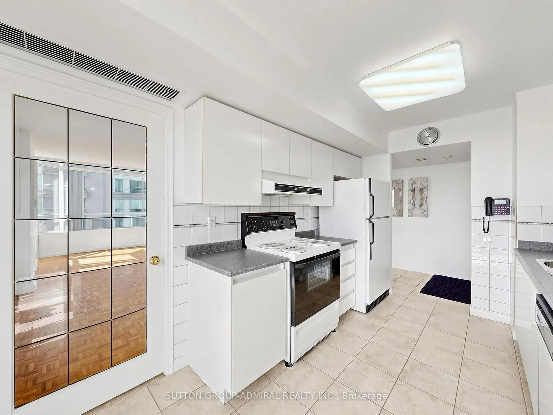 Photo 46 of Unit 1004, 2 Covington Road, Toronto, Englemount-Lawrence — HOMEH