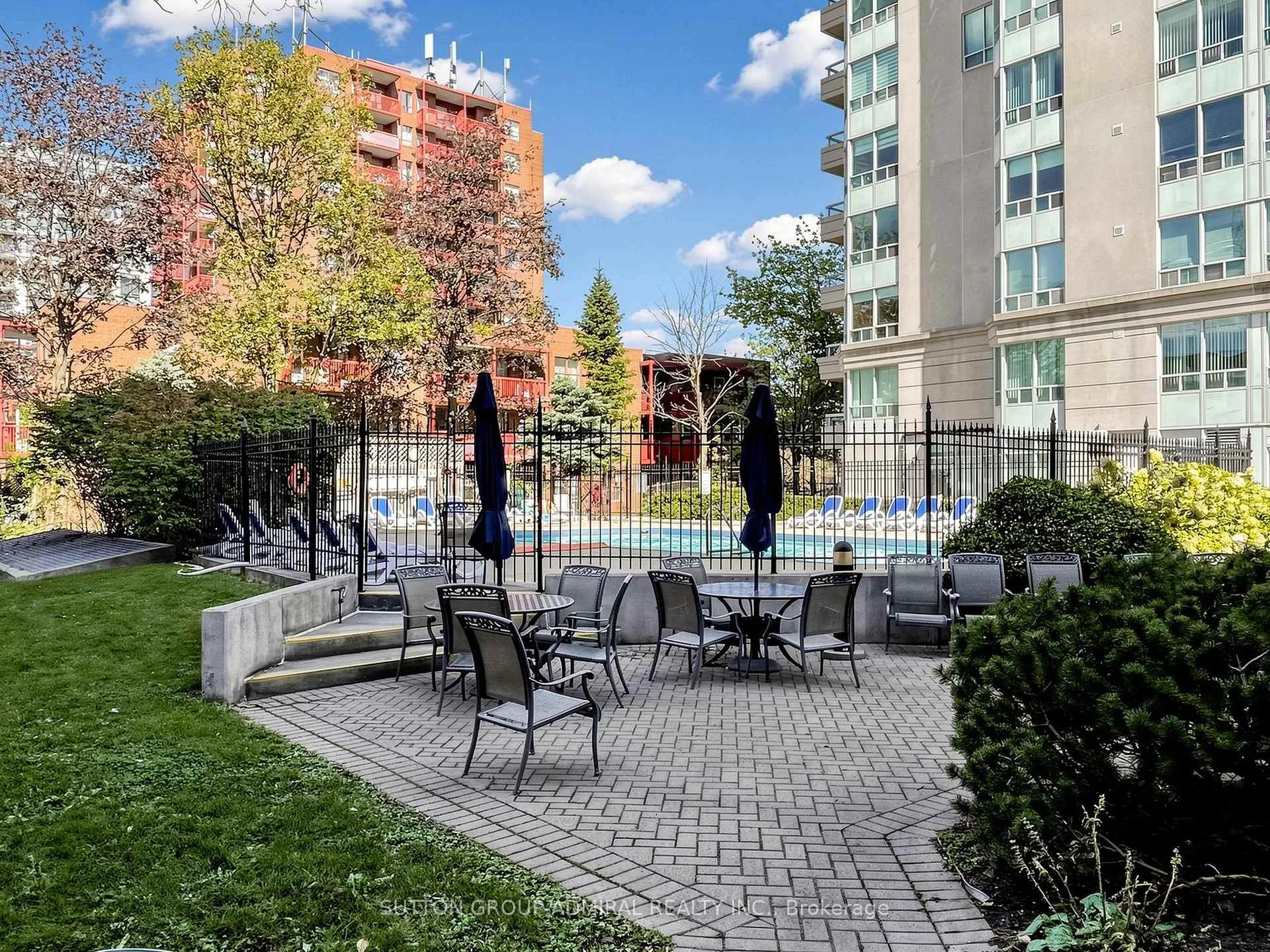Photo 62 of Unit 1004, 2 Covington Road, Toronto, Englemount-Lawrence — HOMEH