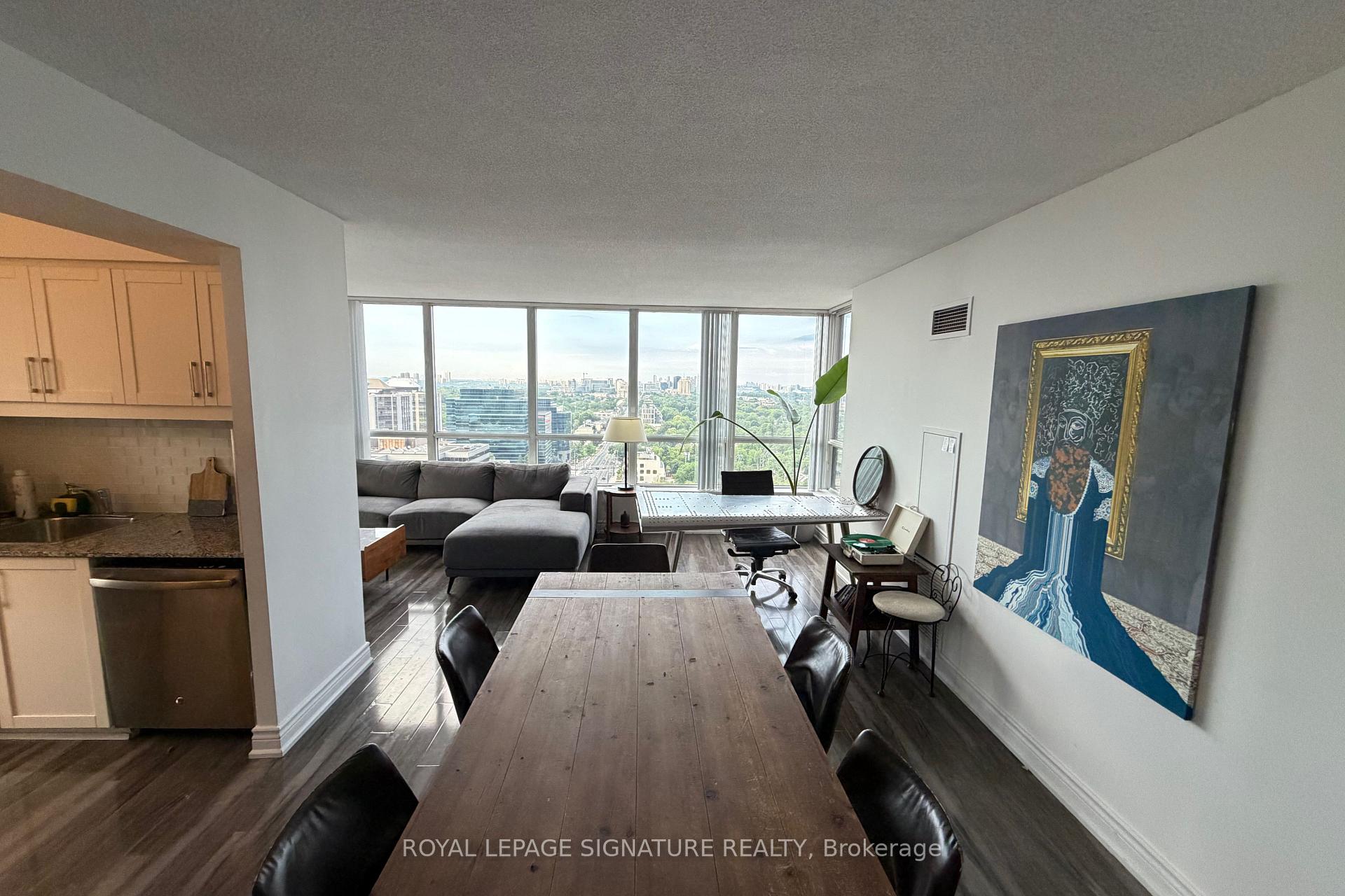 Photo 15 of Unit 2210, 33 Sheppard Avenue E, North York, Willowdale East — HOMEH