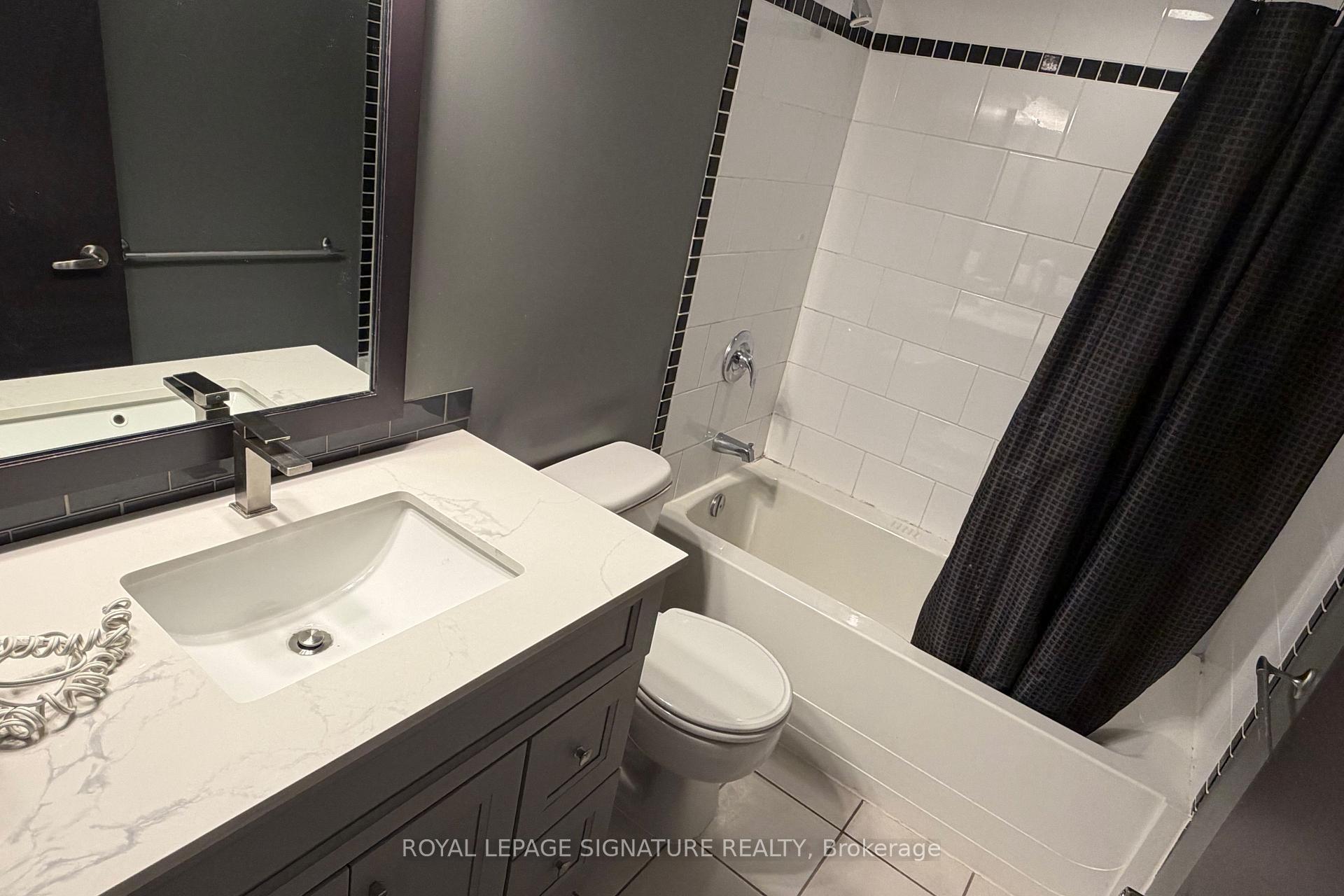 Photo 21 of Unit 2210, 33 Sheppard Avenue E, North York, Willowdale East — HOMEH