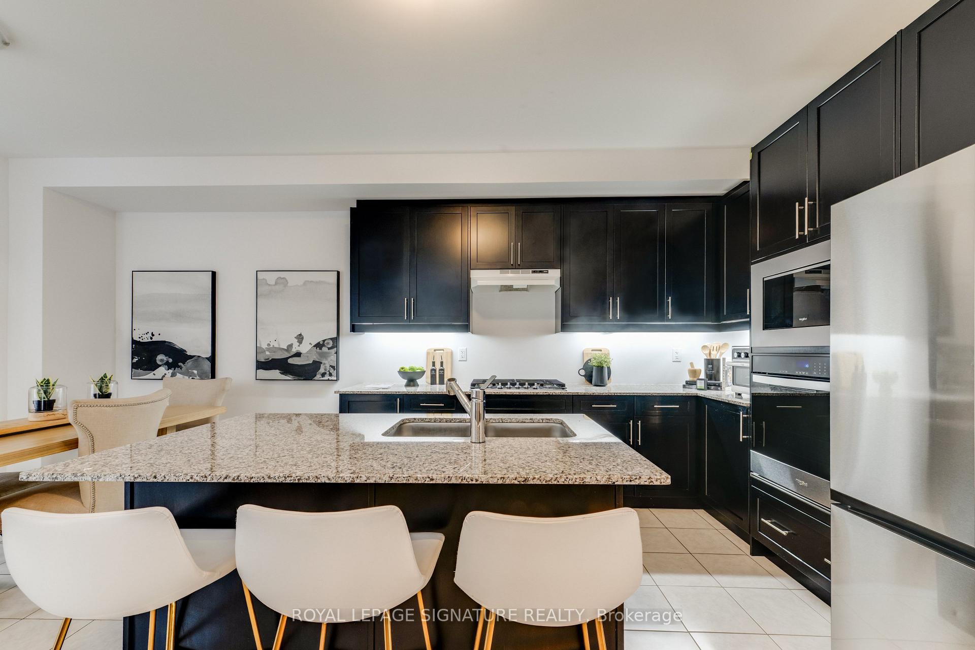 Photo 14 of 15 Mountainside Crescent, Whitby, Rolling Acres — HOMEH