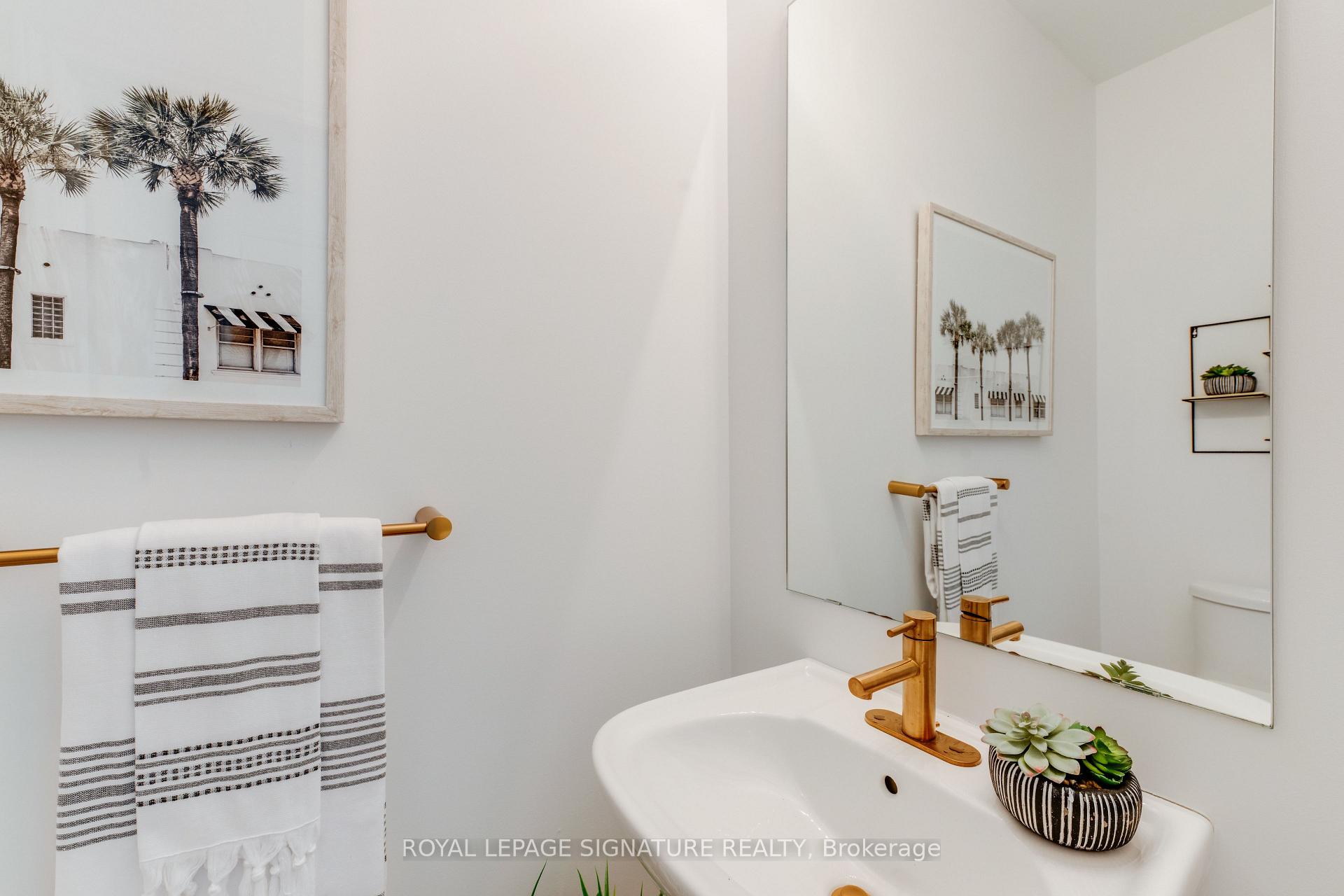 Photo 20 of 15 Mountainside Crescent, Whitby, Rolling Acres — HOMEH