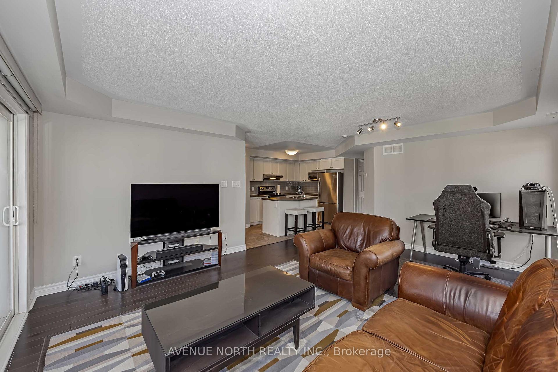 Photo 17 of Unit 7, 135 Bluestone Private, Ottawa, Avalon West — HOMEH