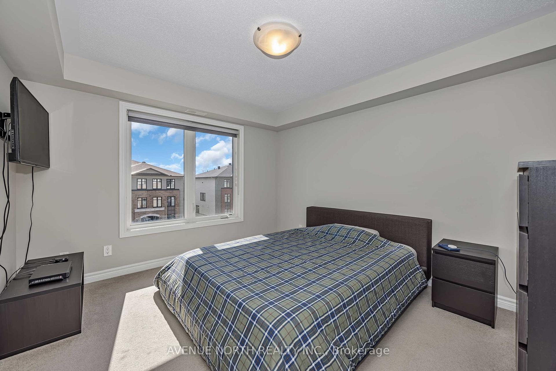 Photo 19 of Unit 7, 135 Bluestone Private, Ottawa, Avalon West — HOMEH