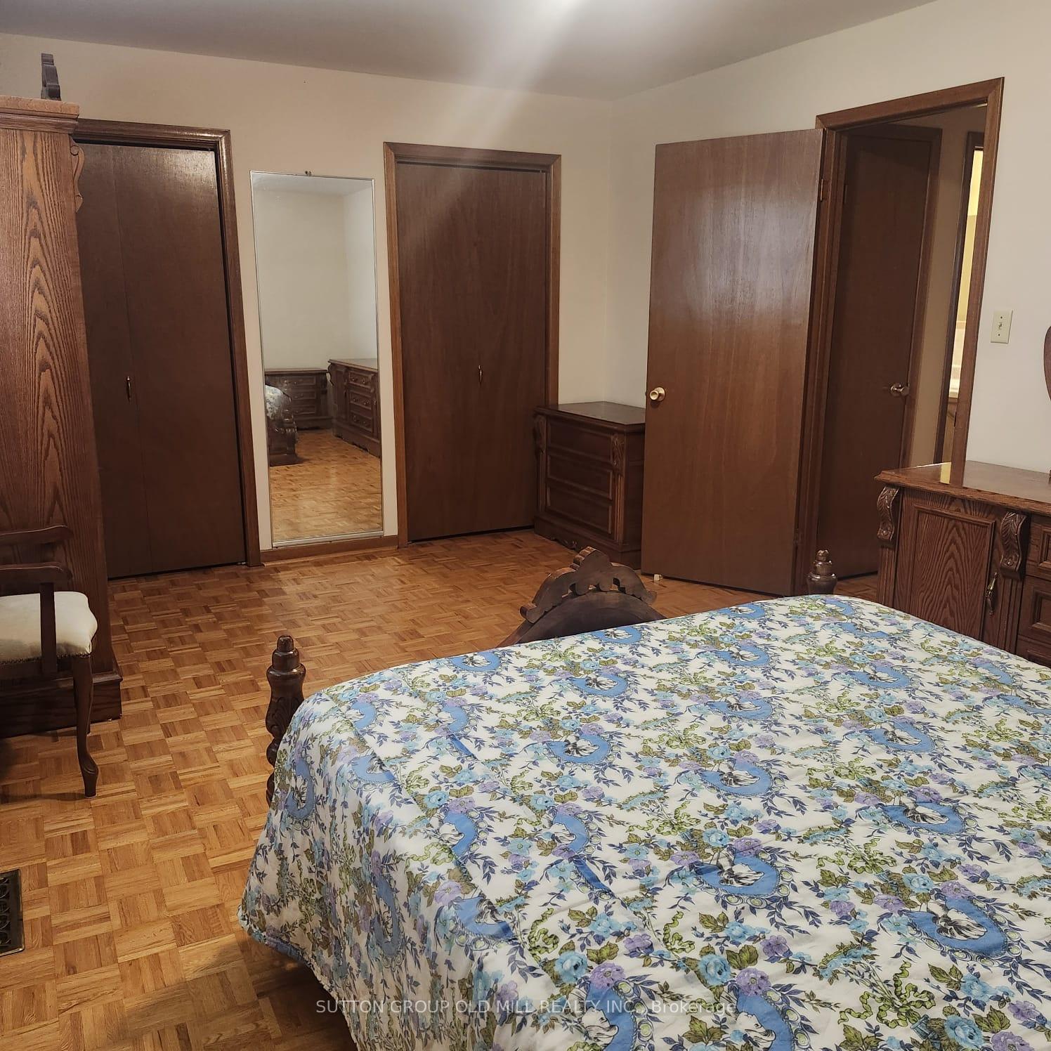 Photo 11 of 194 Beta Street, Etobicoke, Alderwood — HOMEH