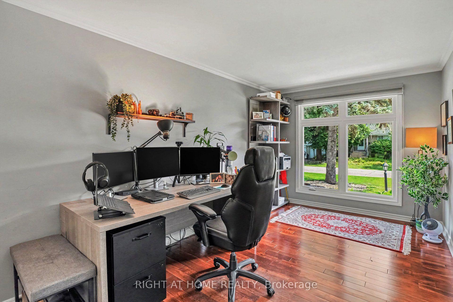 Photo 13 of 14 Trillium Avenue, Ottawa, City View/Skyline/Fisher Heights/Parkwood Hills — HOMEH